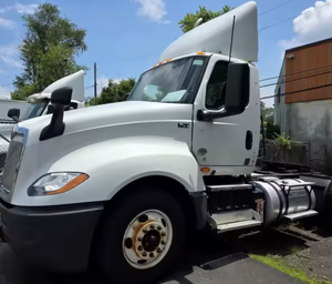 ดีที่สุด!! รถบรรทุกมือสอง International LT625 DAYCAB S/A ปี 2020 2021 แบบเพลาเดียวสำหรับงานหนัก 400 แรงม้า เกียร์ธรรมดา/อัตโนมัติ พร้อมขาย - Product Image 3