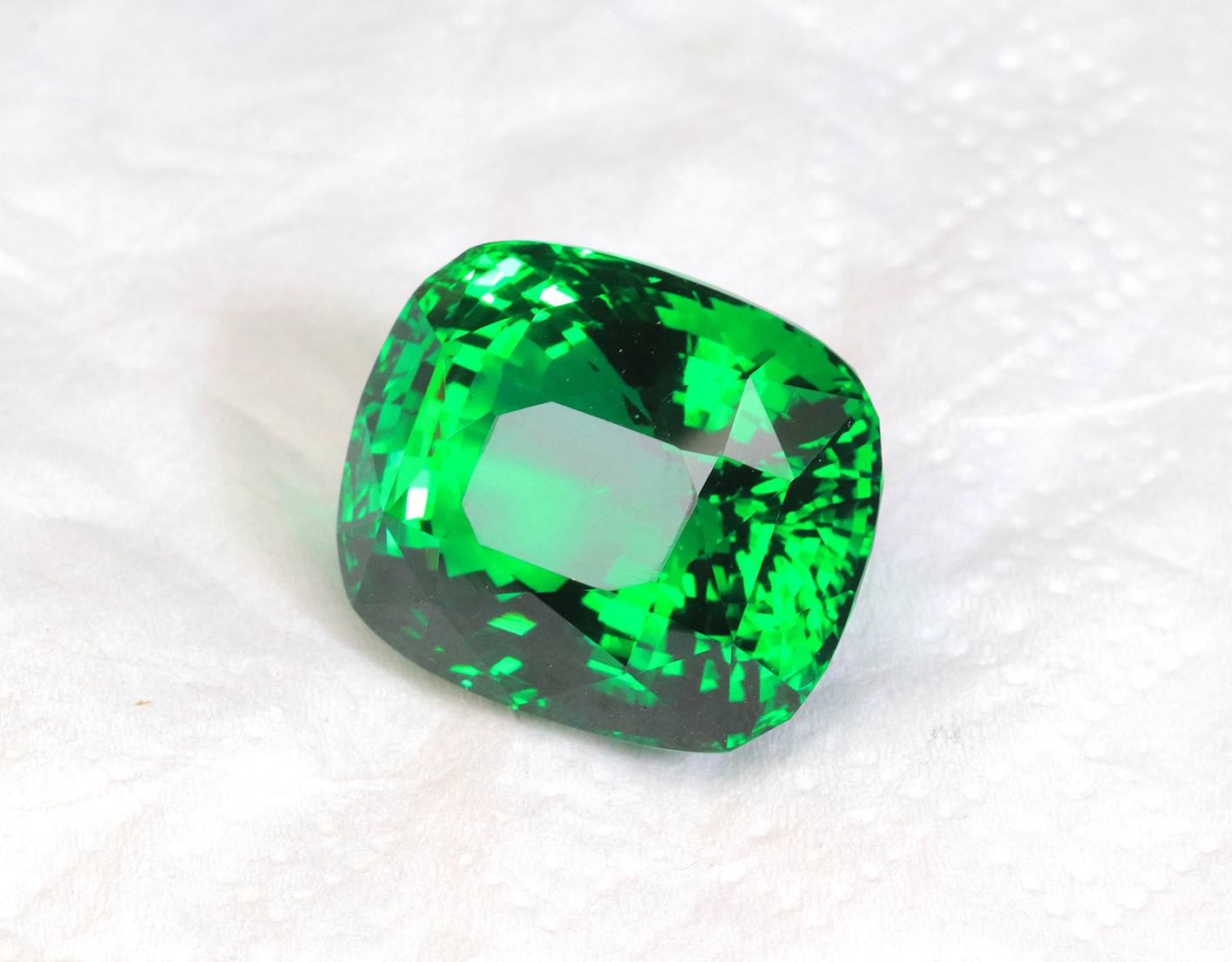 เช่นเดียวกับภาพ