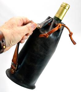 Porte-bouteille de vin monogramme personnalisé fabriqué à la main en cuir véritable porte-bouteille portable pour les fêtes OEM-ALW - Product Image 1