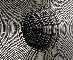 OEM PVC Kaplı Çelik Kaynaklı Tel Örgü Ruloları Üreticisi Tavuk Kümesi Çiftlik Çiti Kare Delikli Yeşil Bahçe Hayvan Barınağı Ruloları - Product Image 4