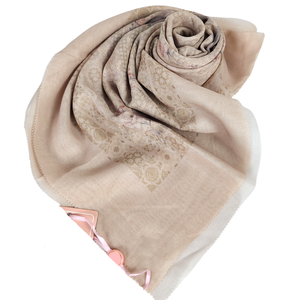 Nara série moderne élégant Hijab écharpe à manches courtes en coton décontracté formel pour les femmes musulmanes lait brun impression numérique pour le printemps - Product Image 1