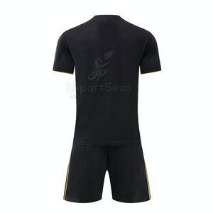 Uniforme de fútbol de venta directa de fábrica hecho en Pakistán ropa deportiva uniforme de fútbol bajo MOQ uniforme de fútbol - Product Image 2