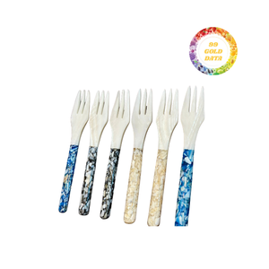 Cucharas de madre perla con curvas suaves y patrón de concha distintivo-Adecuado para vajilla artística y juegos de presentación - Product Image 1