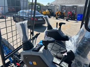 Excavatrice sur chenilles 1T-4T RRIPPAA R15 de 1,5 tonne avec moteur et composants Huade, puissance de creusement élevée - Product Image 6