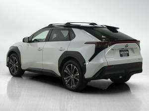 TOYOTA BZ4X LIMITED 2023 D'OCCASION - PRÊT À ÊTRE EXPÉDIÉ - Product Image 3