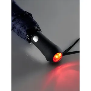 Paraguas LED Personalizado Safebrella, Gadgets Innovadores para Días Lluviosos - Product Image 4