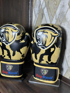 ถุงมือต่อยมวยแบบมืออาชีพสำหรับฝึกซ้อมถุงมือกีฬา MMA ถุงมือต่อยมวยออกแบบใหม่โลโก้ได้ตามต้องการ - Product Image 4