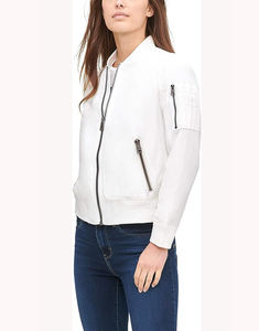 Nuevo estilo, venta al por mayor, chaqueta Varsity de satén personalizada 2024 para damas, chaqueta Varsity de satén recortada transpirable de talla grande para mujer - Product Image 6