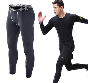 ชุดโยคะกีฬาขายส่ง เสื้อผ้ากีฬาผู้ชายคุณภาพสูง ระบายอากาศ แห้งเร็ว กันน้ำ กางเกงเลกกิ้งรัดรูปพิมพ์โลโก้ที่เอว - Product Image 4