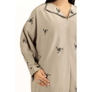 Ensemble coordonné décontracté en viscose slub brodé IPST-55331, fabriqué en tissu crêpe - Product Image 1