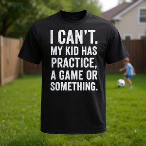 No puedo evitar que mi hijo haga ejercicio o juegue a algo, camiseta - Product Image 3