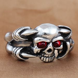 Anillo de Calavera de Acero Inoxidable y Titanio yunnique, Estilo Punk Retro, Anillo Grande de Calavera de Acero Inoxidable 213020, Regalo de 18K - Product Image 3