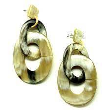 Pendientes Clásicos de Cuerno de Búfalo para Mujer, Joyería de Moda Atemporal, Pendientes de Cuerno de Búfalo para Mujer, Diseño Audaz Hecho a Mano - Product Image 4