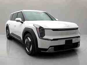 Usado 2024 EV9 Wind AWD Asientos de Cuero Volante a la Izquierda Cámara Trasera Excelente Estado Sin Accidentes - Product Image 5