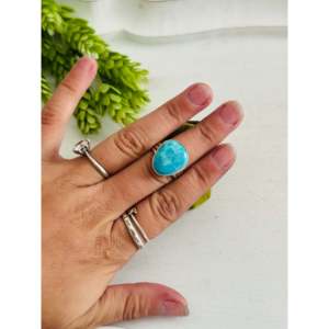 Bague en turquoise de Kingman du sud-ouest et argent sterling, taille 7.75, incrustation sertie clos sur acier inoxydable avec placage or rose 18 carats, cadeau - Product Image 2
