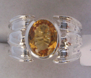 แหวนคริสตัลซิทรินธรรมชาติสำหรับผู้หญิงจาก Shah Gems เงินแท้ 925 - Product Image 1
