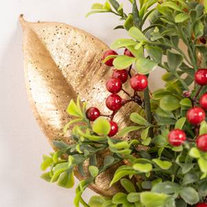 Decoraciones Navideñas Tradicionales de Ramas Sintéticas de 50 cm con Piñas y Bayas Rojas para Guirnaldas y Coronas de Pared para Interiores - Product Image 3