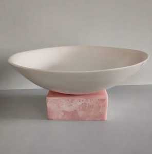 Bol de service en résine sculpté de style moderne Ensemble de bols jetables écologiques Style américain Cadeau d'affaires Salade à la maison - Product Image 2