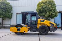 Compacteur routier à tambour unique hydraulique vibrant 8T, pompe Parker, puissance 42KW, vente directe usine OEM