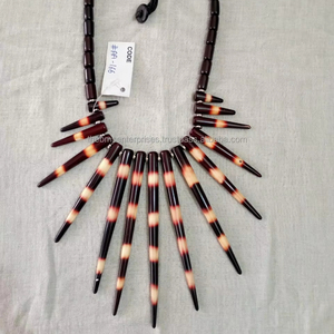 Fabricante indio directo personalizado estilo Vintage brillante cuerno abalorios resina collar perfecto regalo cadenas tipo ancla - Product Image 1