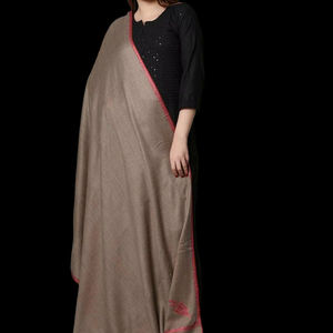 Écharpe en cachemire pour femmes, prête à être expédiée, chaude pour l'hiver, vente en gros, 100% cachemire, motif feuille, antibactérien, coupe-vent - Product Image 1