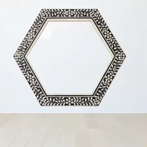 Marco de espejo con incrustaciones de hueso hecho a mano para restaurante casero por Crescent Crafts - Product Image 3