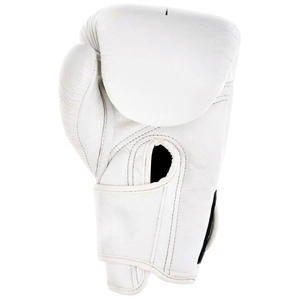 Guantes de Boxeo de Cuero Genuino Totalmente Personalizables con Cierre de Velcro, Transpirables y con Cierre de Velcro en la Muñeca - Product Image 4