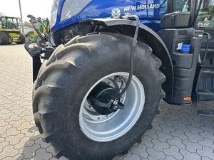 NEW HOLLAND T7.300 2023 | Livraison gratuite Tracteur agricole New-Holland d'occasion/seconde main/nouveau tracteur 4X4wd New-Hollands - Product Image 2