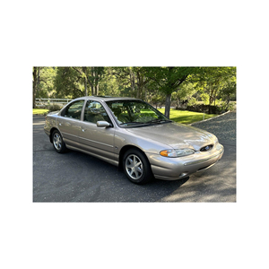 Fiable Ford Contour berline compacte vente en gros pour les concessionnaires Direction intérieure sombre à gauche AWD Drive R15 taille de pneu sièges en cuir - Product Image 3