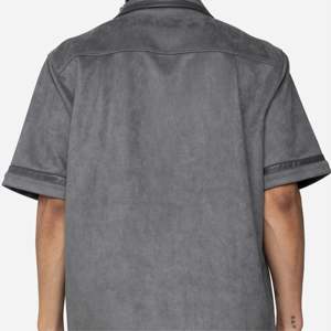 Chemises décontractées en polyester pour hommes - Chemises douces, légères et respirantes, idéales pour le quotidien et les loisirs - Product Image 4