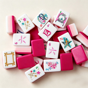 Tuiles de Mahjong dégradées roses avec motif de fille mignonne, ensemble de tuiles de Mahjong américaines en acrylique pour 4 joueurs, style classique - Product Image 2