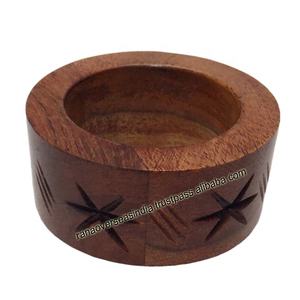 Nueva llegada servilletero redondo de madera hecho a mano con diseño tallado para fiestas, bodas y hogar - Product Image 1