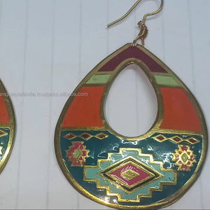 Pendientes de gota de latón de estilo antiguo Pendientes de madera recién llegados de alta calidad con diseño único pintado en gota para mujer - Product Image 1