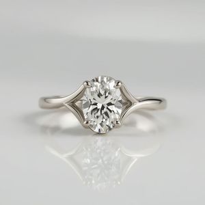 แหวนเพชรรูปวงรีสำหรับผู้หญิงทันสมัย2025 9k ประดับโรเดียมชุบโรเดียมสำหรับงานแต่งงานและงานปาร์ตี้ - Product Image 5