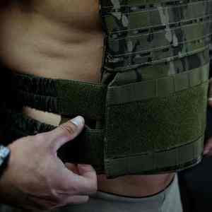 Tactical <b>Vest</b> for Men Custom Fit Outdoor <b>Utility</b> Gear Adjustable Design with Functional Storage Pockets Factory Wholesale - Product Image 6