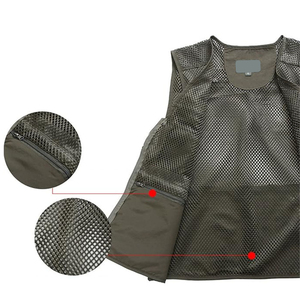 Venta al por mayor al aire libre de moda de los hombres chaleco táctico personalizado transpirable de alta calidad de color personalizado cómodo tela ligera - Product Image 3