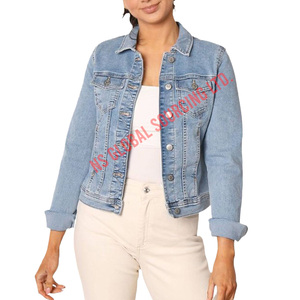 Veste en jean décontractée pour femme de tous les jours fabriquée avec un tissu en denim de haute qualité, parfaite pour les activités de plein air au printemps et en automne - Product Image 4