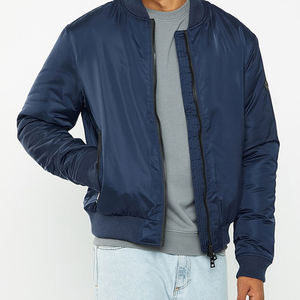 Chaqueta bomber con parches de logotipo personalizado Letterman Vintage Casual Hip Hop Bomber chaqueta bomber de manga de cuero - Product Image 1