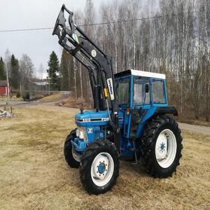 Tractor Diésel Ford 4X4 de 80HP a 100HP Diseñado para Trabajo Agrícola con Motor Potente y Alta Capacidad de Productividad - Product Image 5