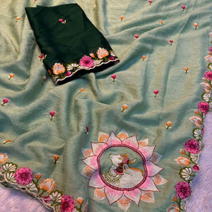 Sari en soie lourde, douce et crépue, de créateur, avec broderie complète, en stock en Inde, pour les mariages, les fêtes et les festivals féminins - Product Image 1