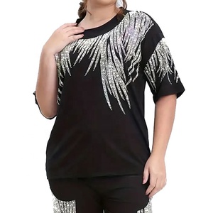 Chándales de moda con diamantes de imitación para mujer personalizados, conjunto informal de dos piezas, ropa de calle al por mayor | Servicio OEM - Product Image 6