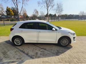 PORTON LHD/RHD 2021 KIA RIO 1,2 LS USADO - Product Image 3