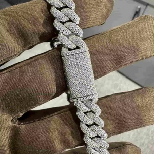 Pulsera de Plata de Ley 925 con Moissanita VVS de 10 mm y 8 Pulgadas Chapada en Oro Blanco - Product Image 1