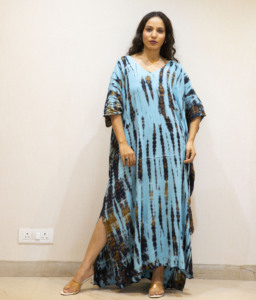 Style bohème rayonne cravate teinture robe pour femmes col en V longue cravate teinture caftan été et plage porter corps complet couvrir caftan robe - Product Image 5