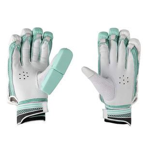 Guantes de bateo de cricket de cuero de alta calidad para hombres Protección y comodidad de grado profesional - Product Image 1