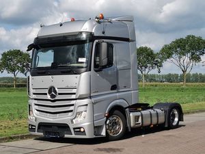 Camion tracteur Mercedes-Benz Actros 1848 4x2 2017, poids lourd, transport routier, tête motrice diesel 6x4 - Product Image 1