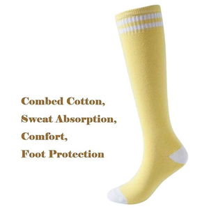 Chaussettes légères élégantes pour logo personnalisé sur la manchette pour les sports d'hiver prix de gros chaussettes de qualité supérieure pour hommes service OEM - Product Image 6