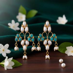 Pendientes Largos con Cuentas de Plata de Ley Chapados en Oro, Elegantes, para Mujer, Joyería Étnica Hecha a Mano en India para Exportación y Venta al por Mayor Global - Product Image 2