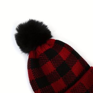 CUSTOMIZE Pom Pom Beanie Hats Best Quality Custom Label Stitching Knitted Embroidered Patch Logos Winter Wear Warm Wool/Cotton - Product Image 6