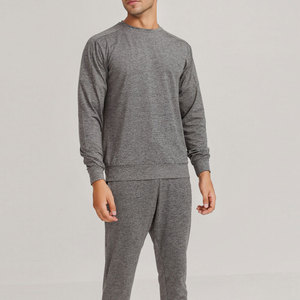 Sudadera profesional personalizada para hombre Diseño sólido 100% Algodón Calidad Nueva colección de invierno Disponible a precios al por mayor - Product Image 2